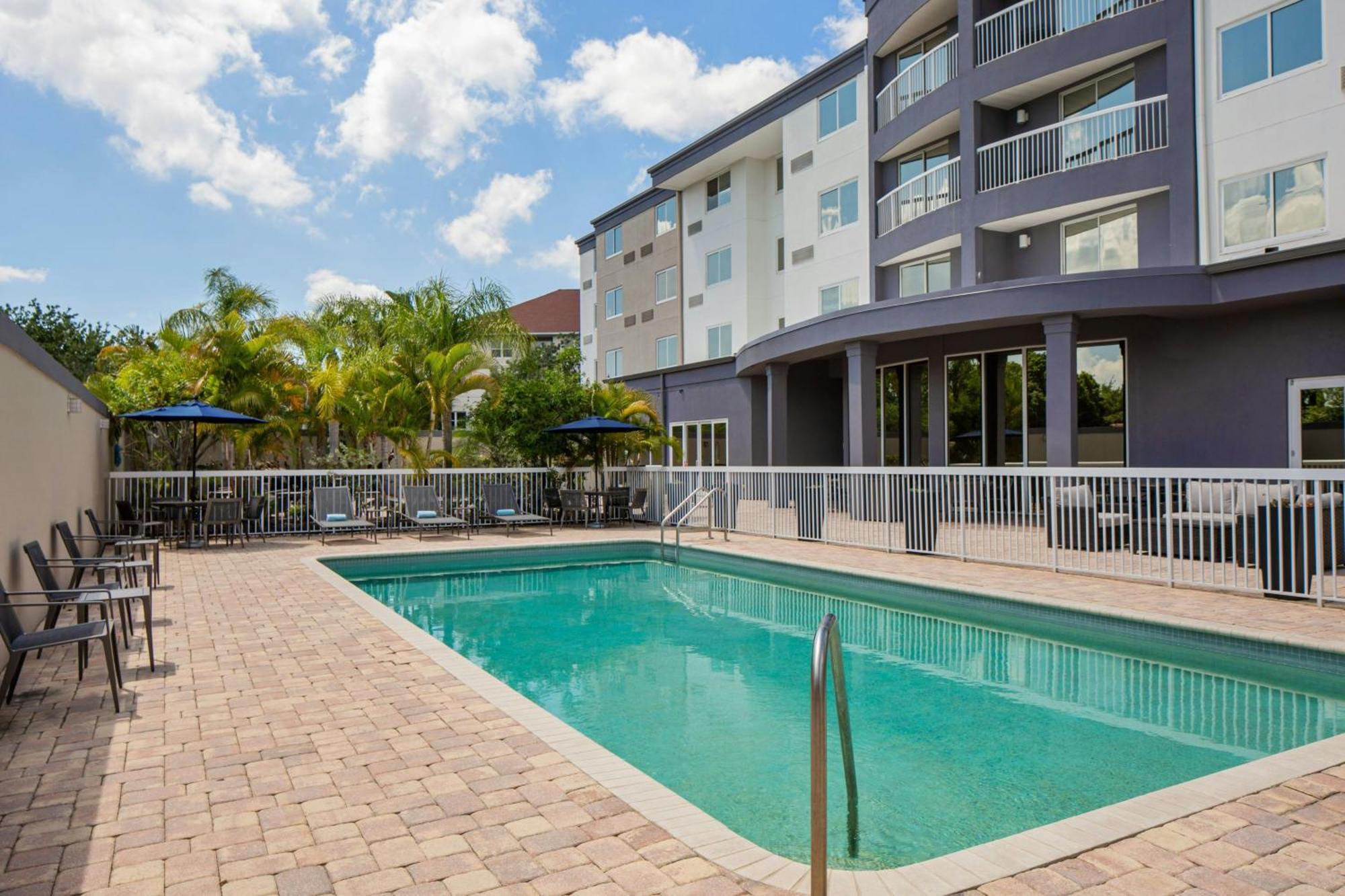 Courtyard Tampa Oldsmar Exterior foto