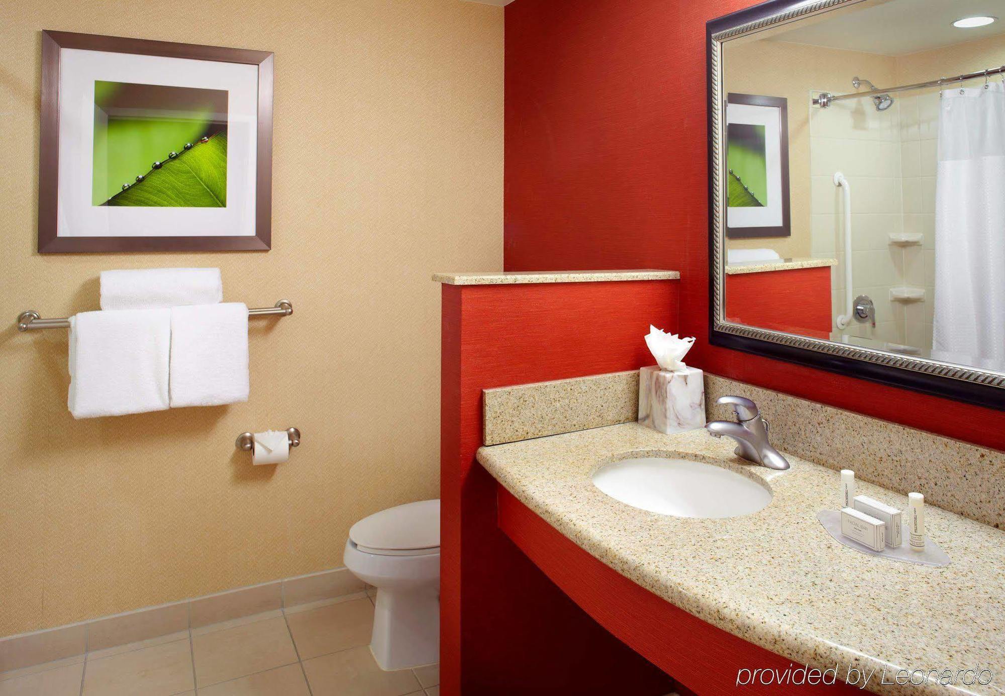 Courtyard Tampa Oldsmar Exterior foto